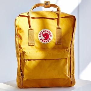urban outfitters kanken bag